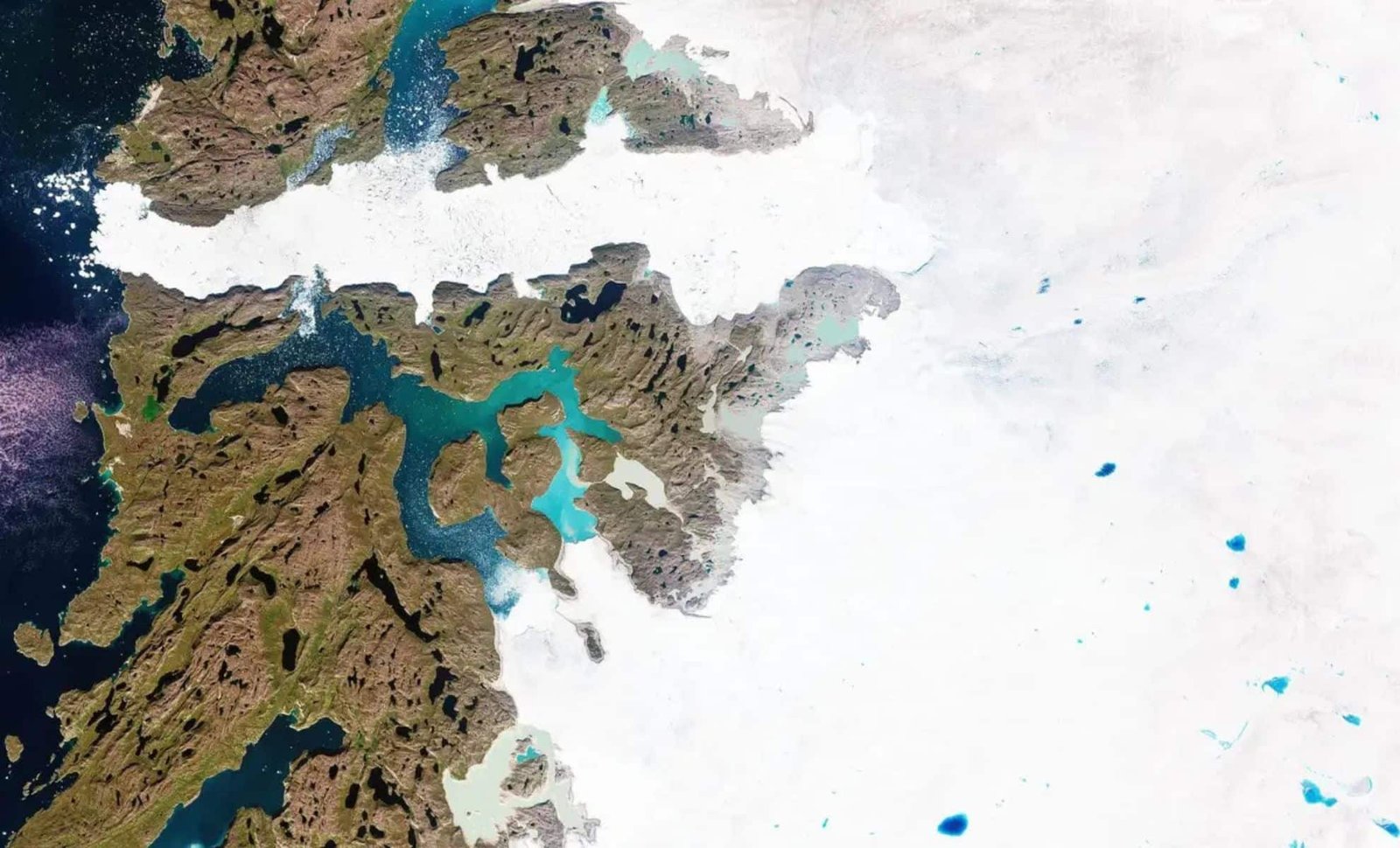 Shocking Real-Time Satellite Images Show Greenland’s Ice Sheet Melting at an Unprecedented Rate