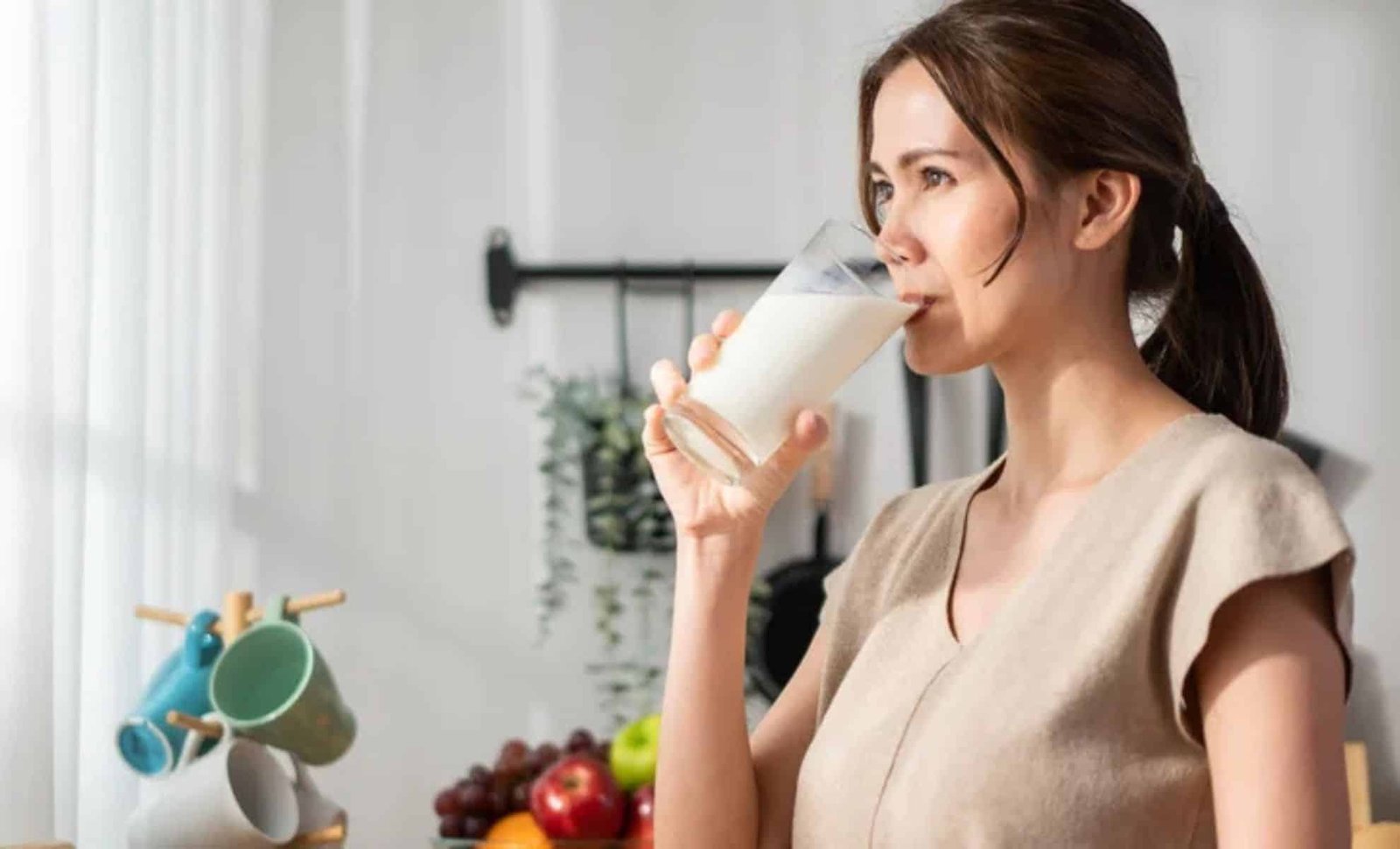 Daily Milk Consumption Linked to Lower Risk of Bowel Cancer