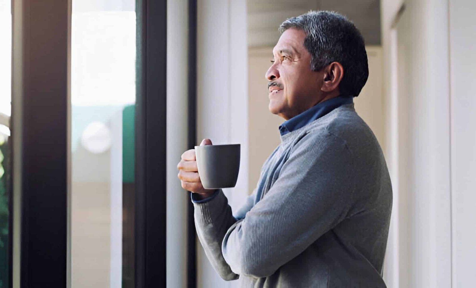 Drinking Coffee at This Specific Time of the Day May Help You Live Longer, Study Suggests