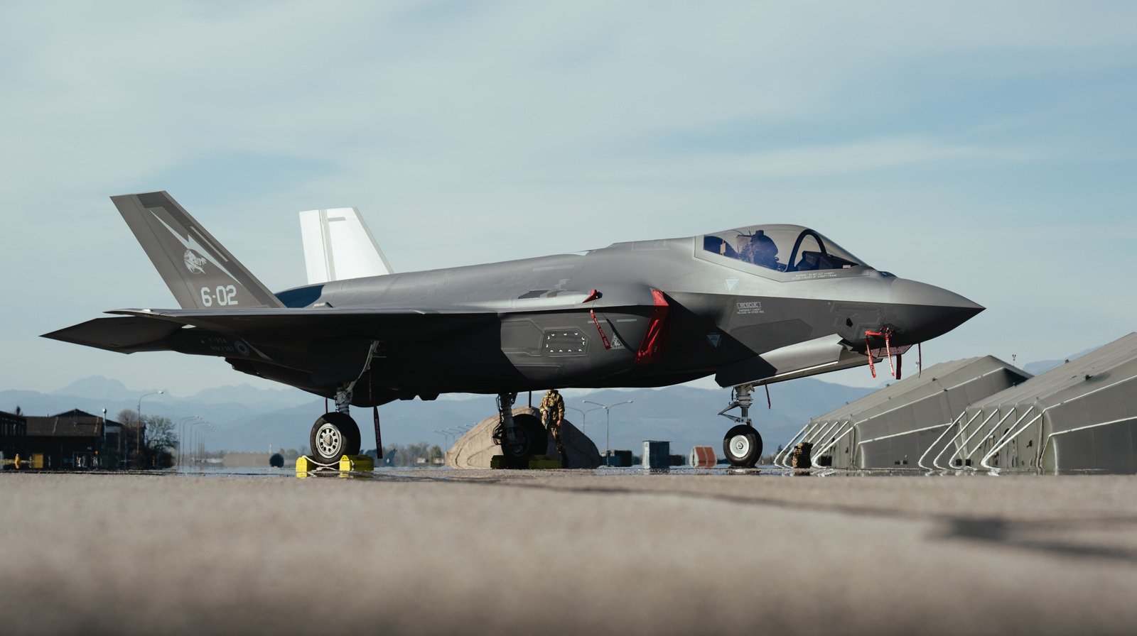 Multiple Countries Aim To Build A Fighter Jet That Can