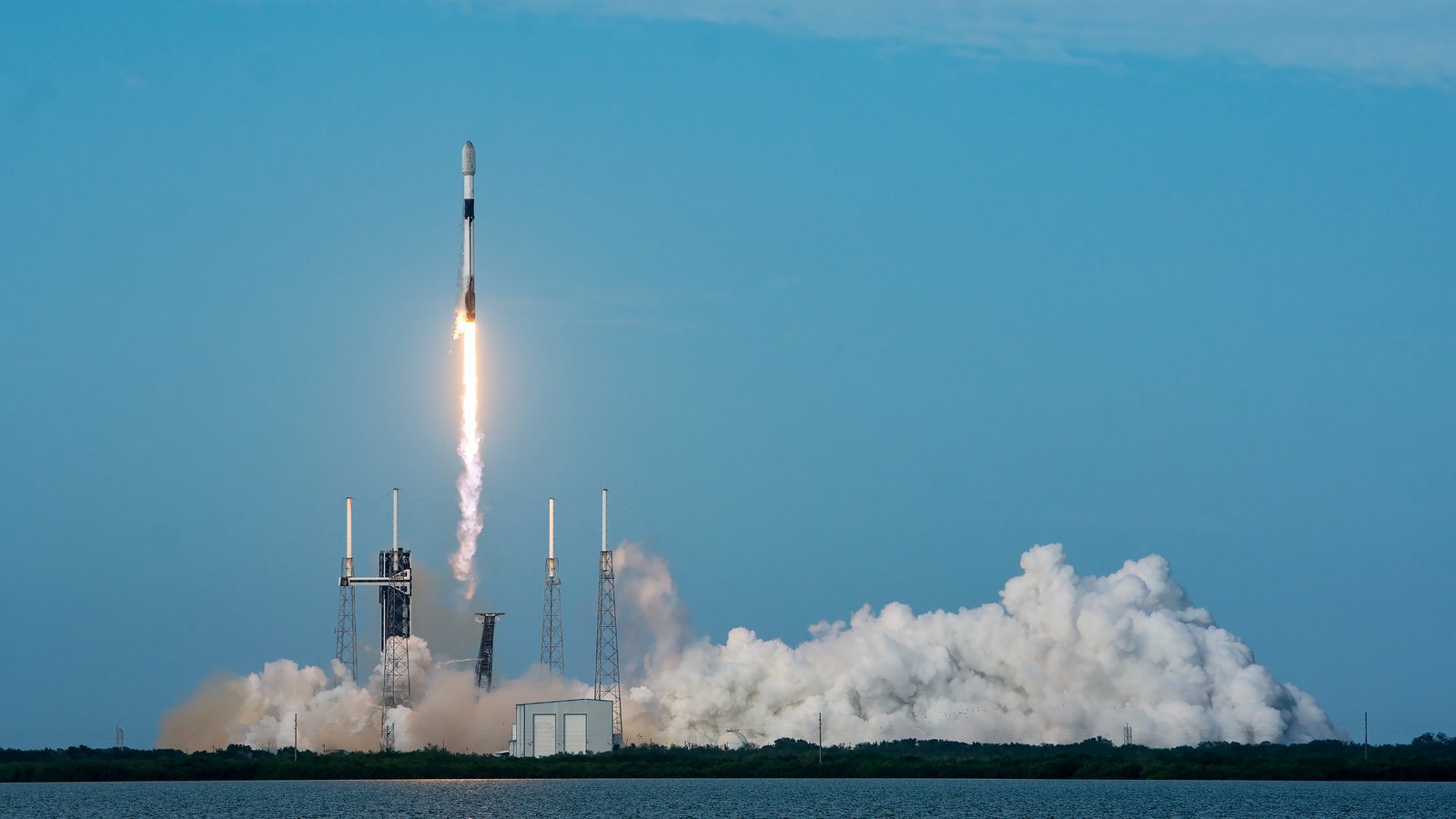 SpaceX Falcon 9 rocket launching on record-breaking 25th flight today