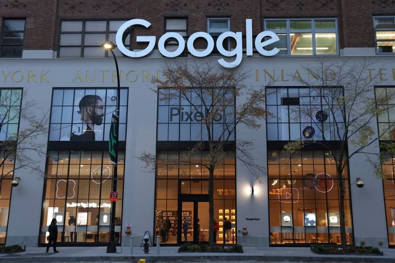 Alphabet plans massive capex hike reports cloud revenue growth slowed