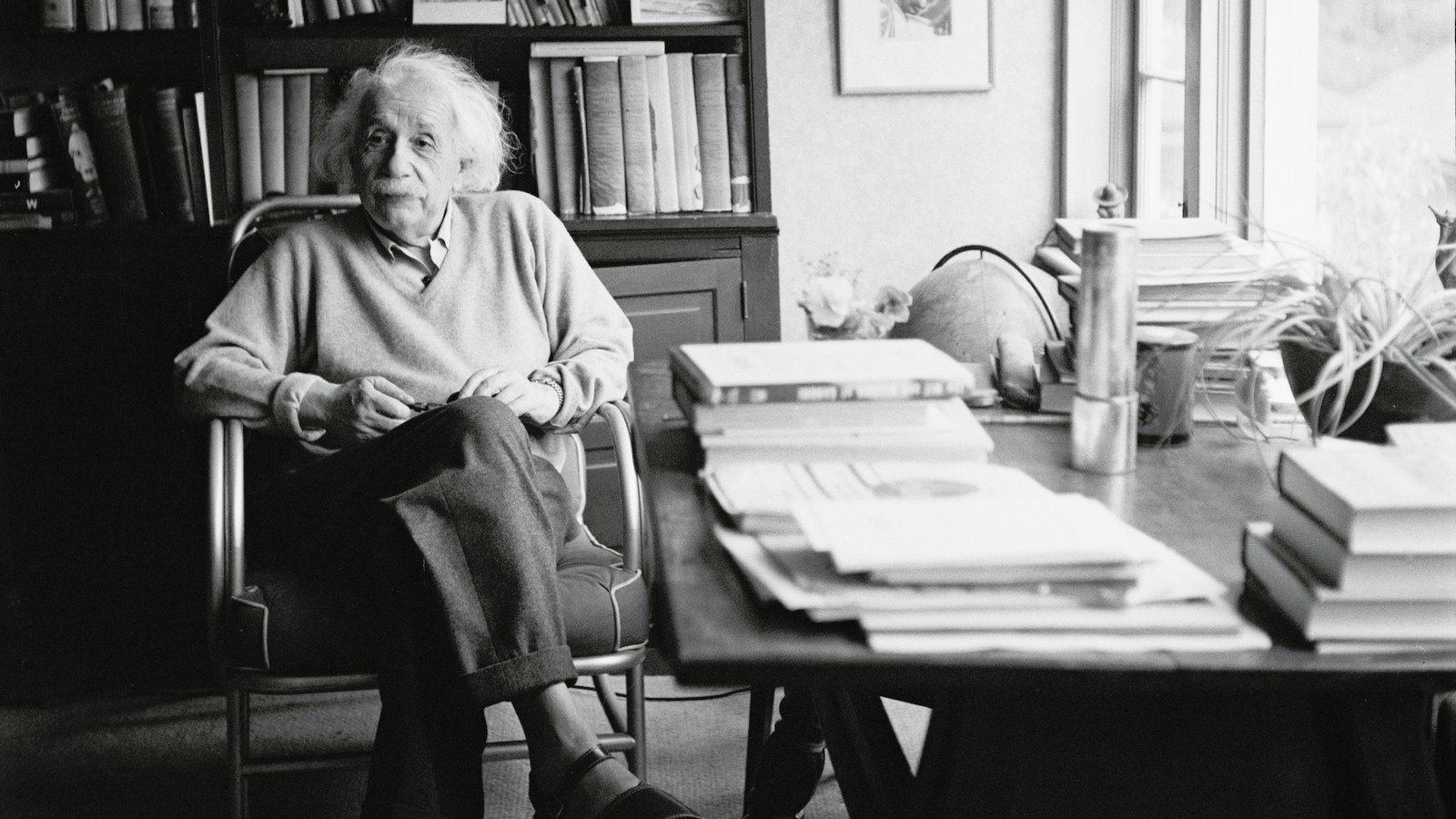 Albert Einstein quiz: What do you know about the life of the famous theoretical physicist?