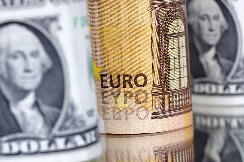 Dollar holds firm euro drifts as global trade tensions escalate