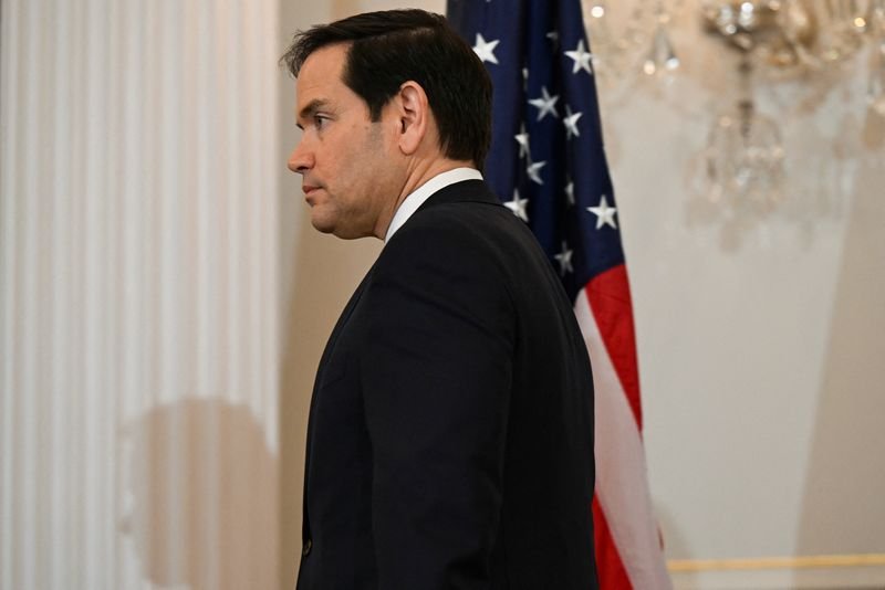 Hundreds of US diplomats join letter to Rubio to protest