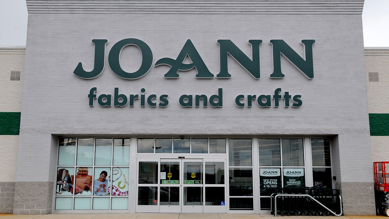 Joann not accepting gift cards as store closures loom