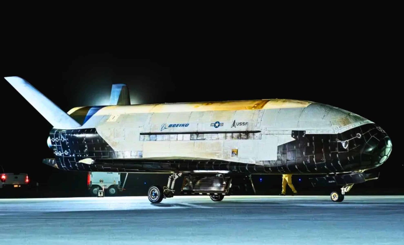 Secret US Military Space Plane Returns After 434 Days in Orbit – What Was It Doing Up There?