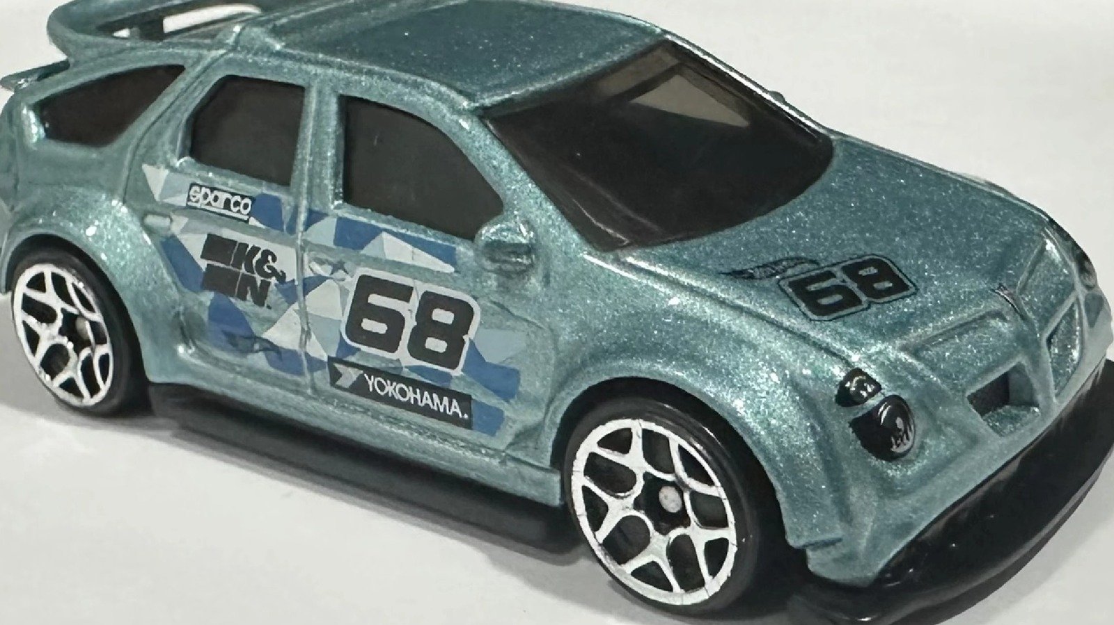 The Hot Wheels Pontiac Aztek Has A Breaking Bad Easter