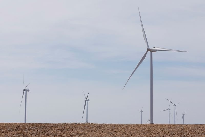 US wind and solar development still has much room to